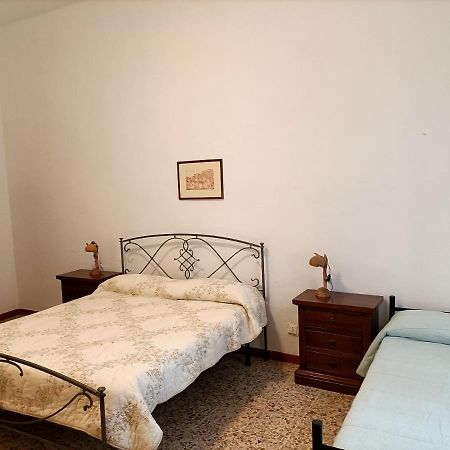 Appartement Antica Casa Ceccardi à Livourne Extérieur photo